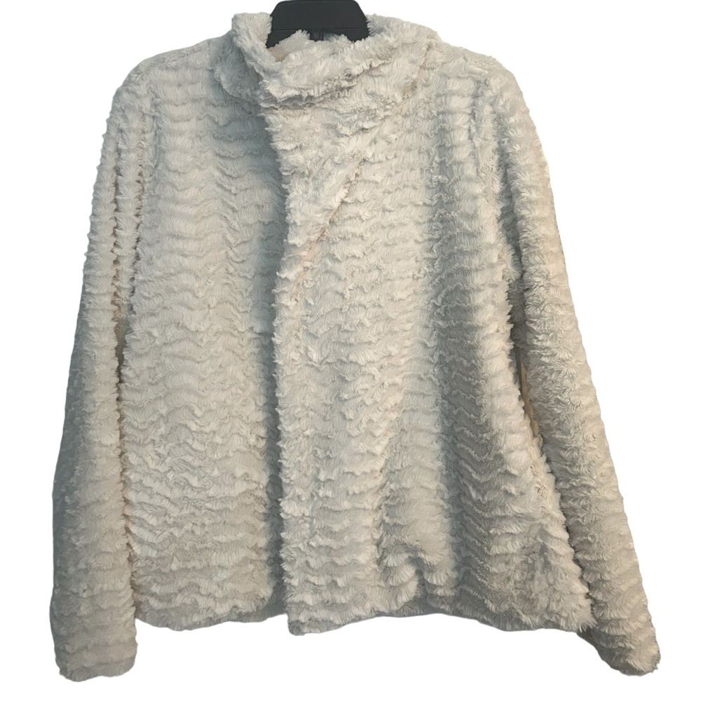 PATAGONIA WOMENS PELAGE FAUX FUR JACKET CREAM WHITE COLOR - Picture 4 of 11